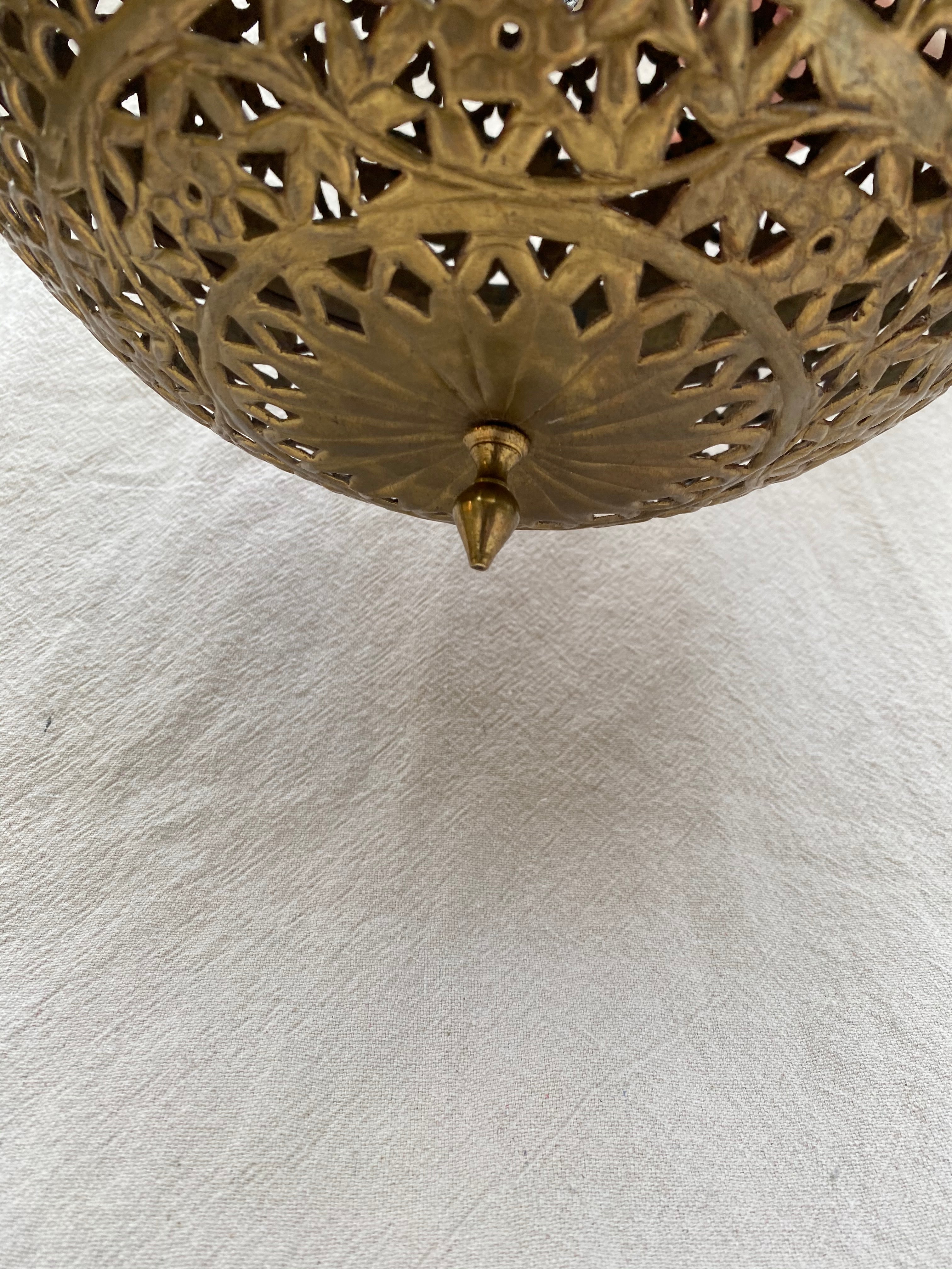 1960s MEDIUM BRASS LIGHT 03