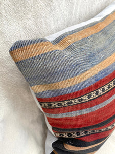 MILA KILIM PILLOW