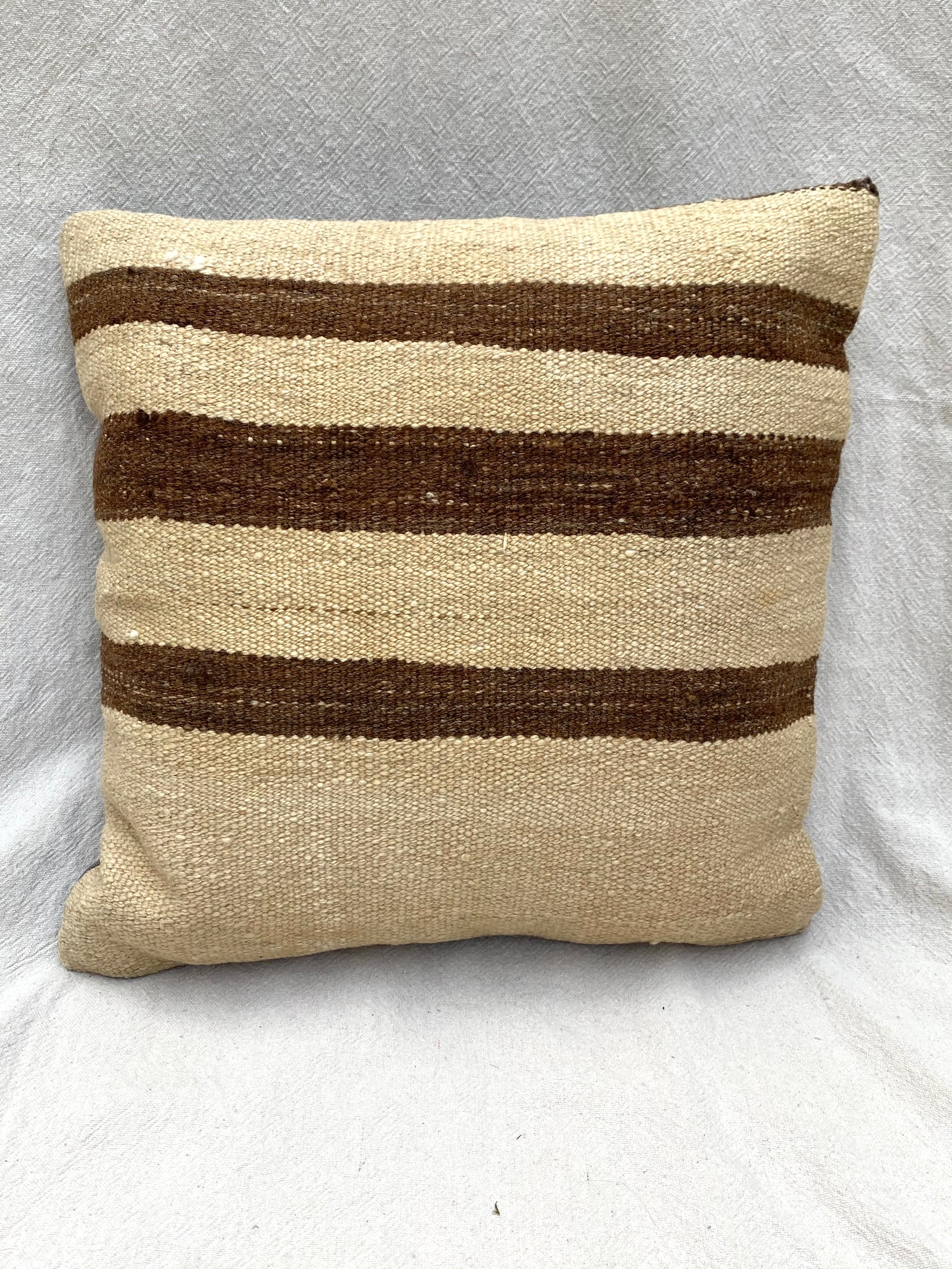 ZEDA KILIM PILLOW