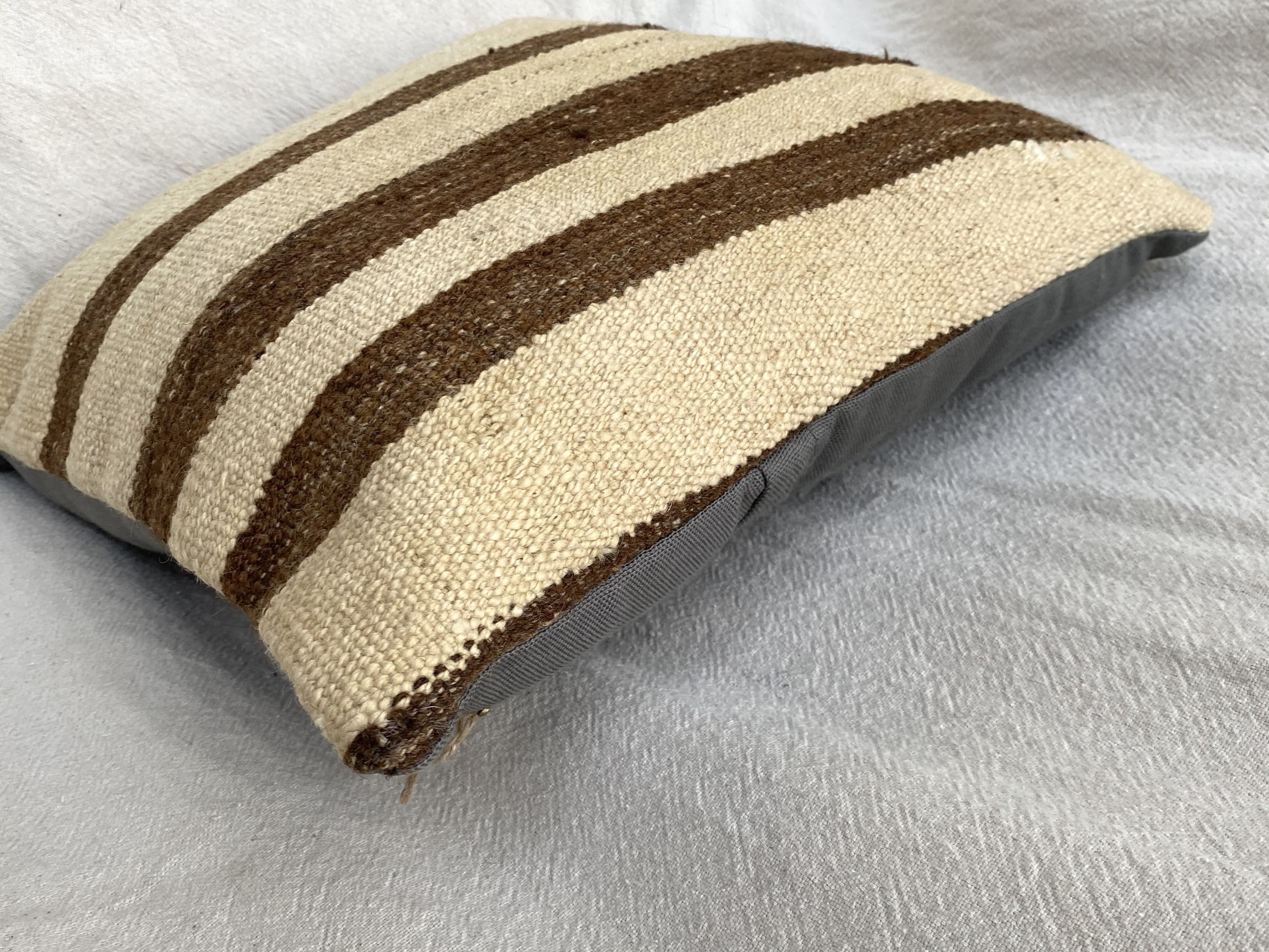 ZEDA KILIM PILLOW