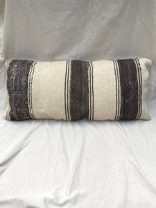 JOJO KILIM PILLOW