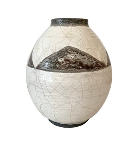 MOUNTAIN HIGH VASE